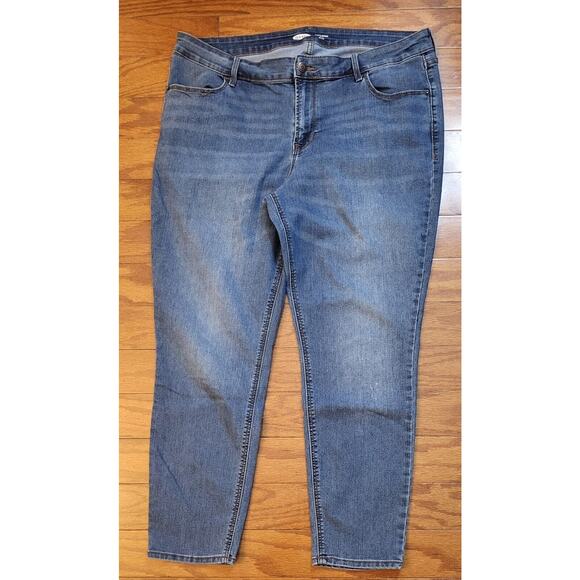 Old Navy Super Skinny Mid-rise Jeans Women Size 16 Light Wash - Picture 1 of 13